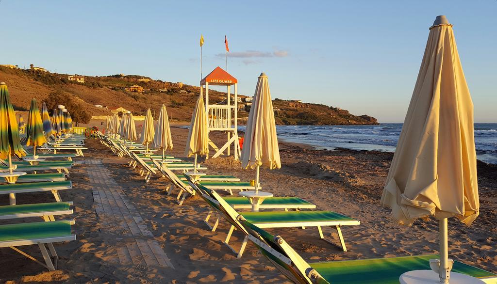 Вилла San Marco In Riva Al Mare Шакка Экстерьер фото